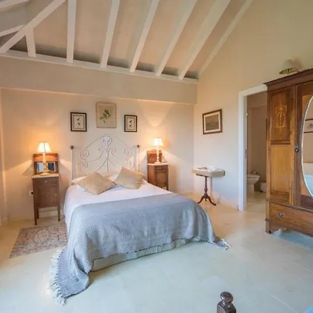Hotel El Vihuelo El Bosque (Cadiz)